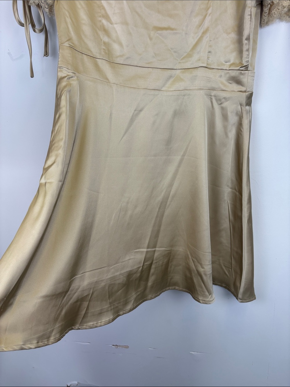 Rihoas Apricot Satin Lace Mini Dress Medium NWT V Neck Cottagecore Romantic - Picture 12 of 12